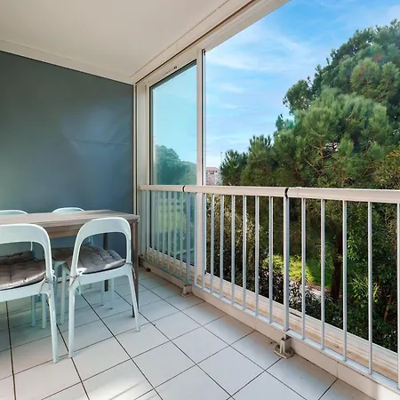 Azureva 2 Bat A N 24 Apartment