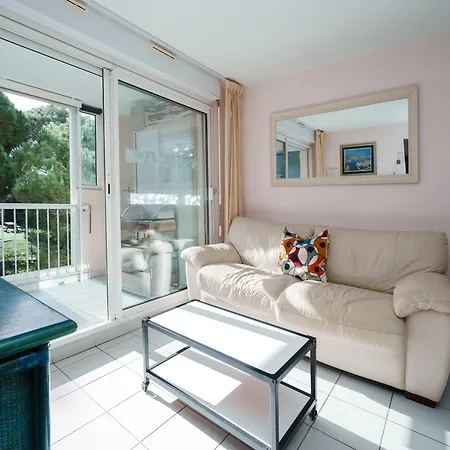 Apartament Azureva 2 Bat A N 24 *